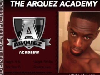 Добро пожаловать в новый Arquez академии, где вы можете проголосовать следующий порнозвезда