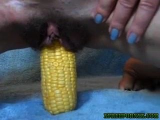кукуруза весело