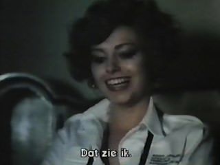 две женщины-шпионы с цветущими трусиков (1979) полный фильм