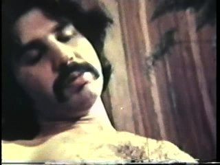 замочной скважины петли 79 1970-е годы - сцена 2